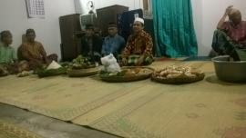 Upacara Tingkep Nguri-Uri Budaya Sendiri