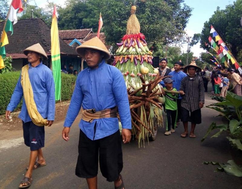 Menelusuri Kearifan Lokal: Bagaimana Budaya Nusantara Menjawab Tantangan Modern